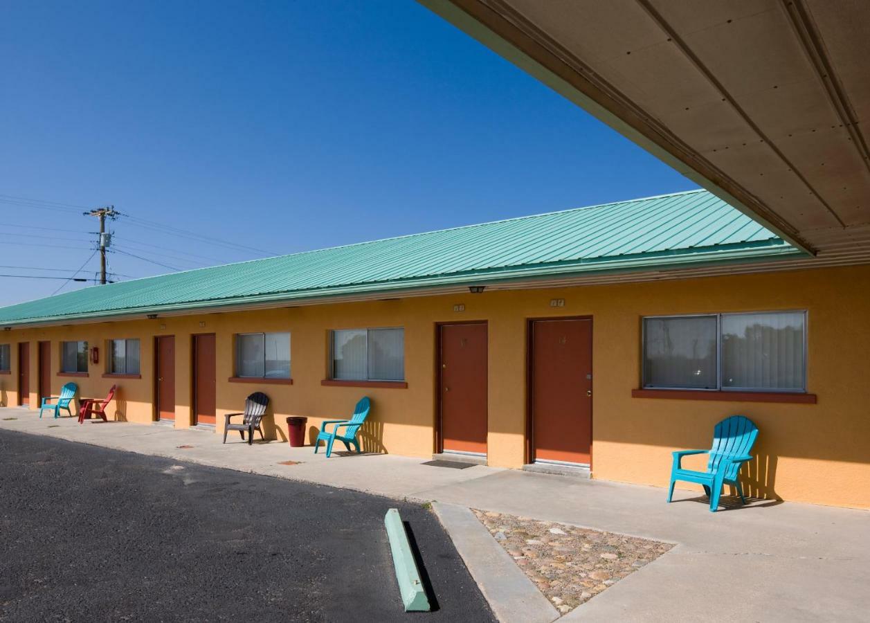 Sunset Motel Moriarty Exterior foto